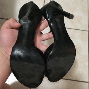 Guess heels size 7