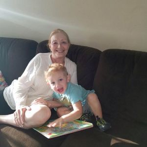 Meet your Posher, Elizabeth