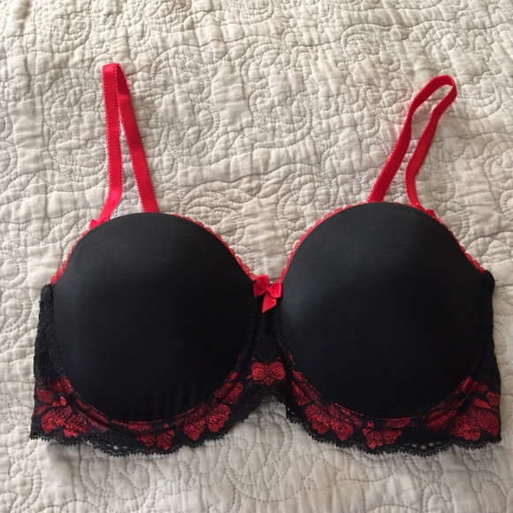 Sexy Black & Red Bra