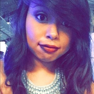 Meet your Posher, Marina