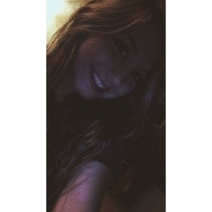 Meet your Posher, Sierra