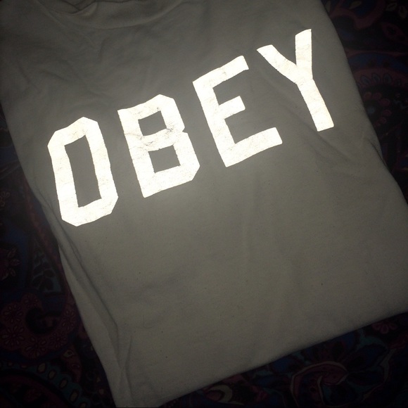 Obey Tops - 👻 REFLECTIVE OBEY LONG SLEEVE T