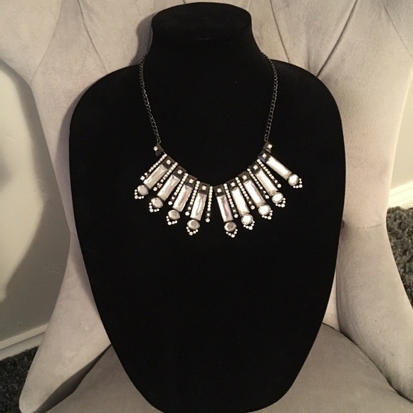 Statement necklace
