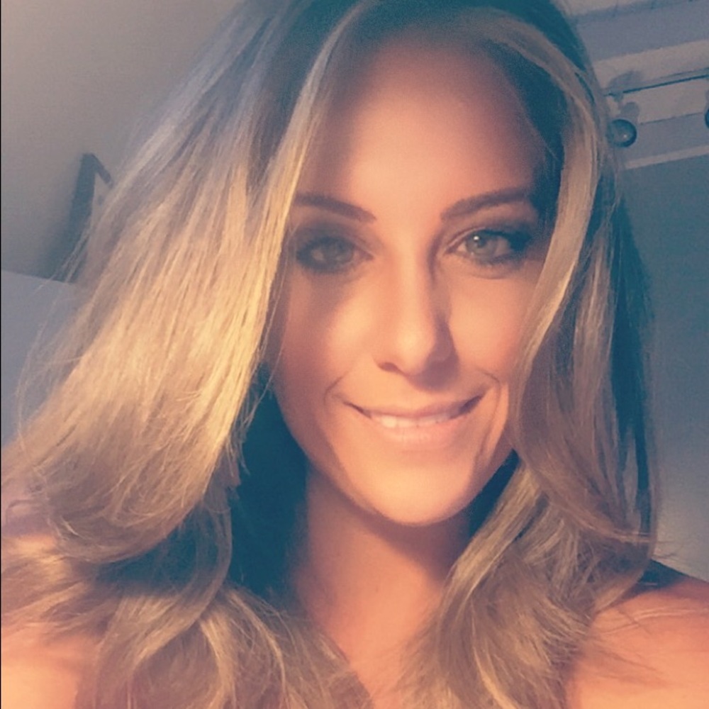 Meet your Posher, Ali