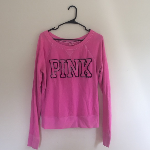 VS pink hoodie