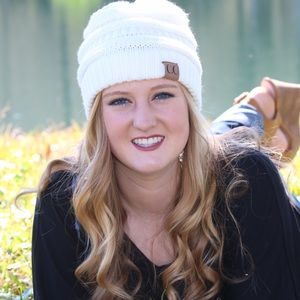 Meet your Posher, Savanna