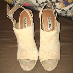 Steve Madden suede heels size 7.5