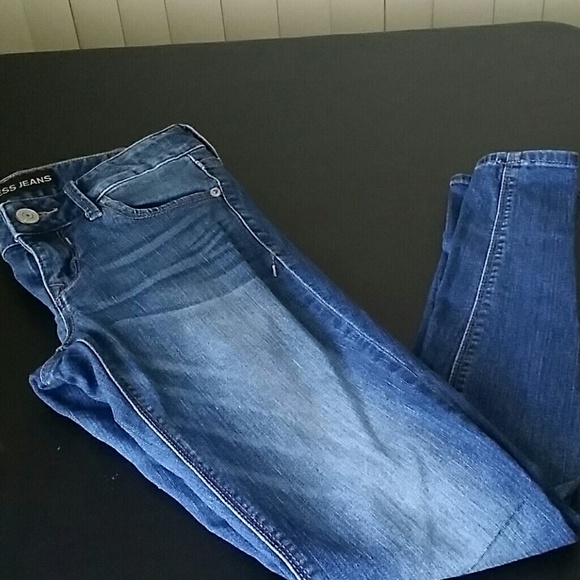 Jeans - Picture 2 of 3