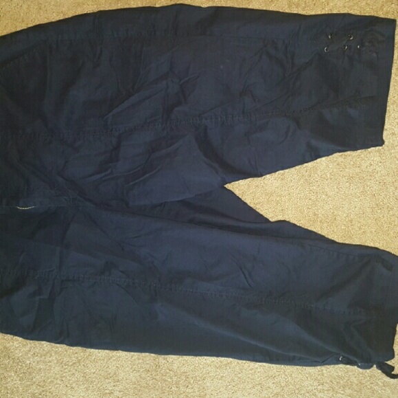 Navy Blue Capris