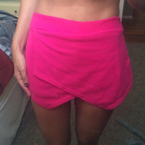 Hot Pink Skort!! - Picture 4 of 4