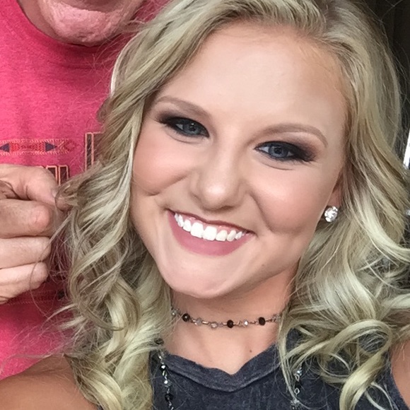 Meet your Posher, Payton