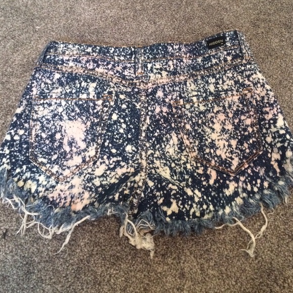 Cute Shorts!! - Picture 2 of 3