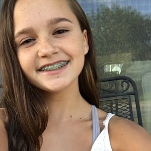 Meet your Posher, Carley