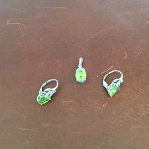 Peridot earrings and pendant with small diamond