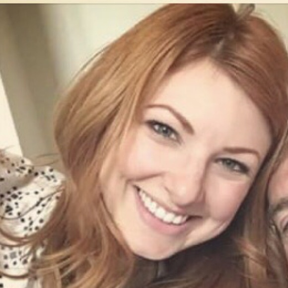 Meet your Posher, Kara