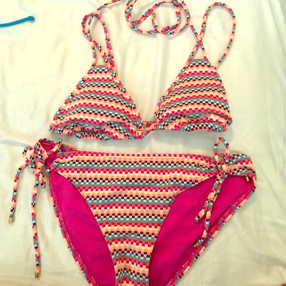 Checkered bikini top - Picture 1 of 4