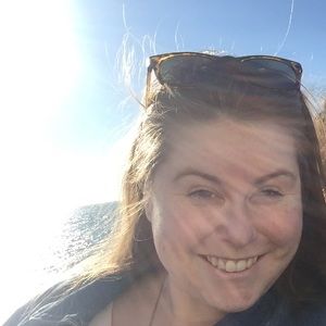 Meet your Posher, Emilie