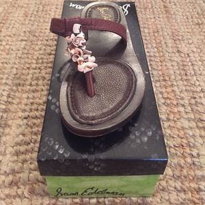 Sam Edelman seashell sandals 7.5