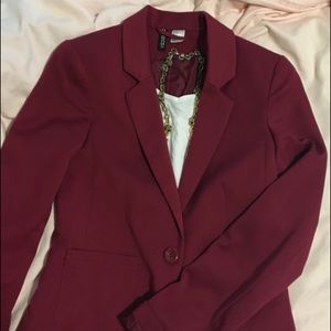 H&M MAROON/BURGUNDY FITTED BLAZER