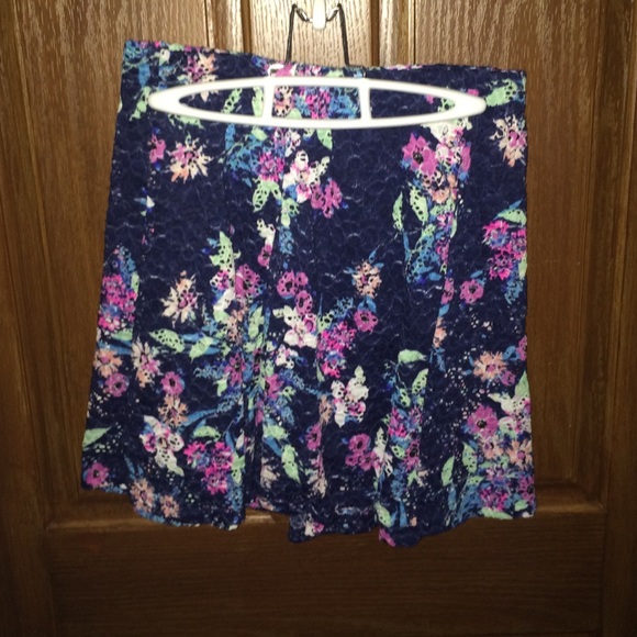 Flowered Lace Skirt
