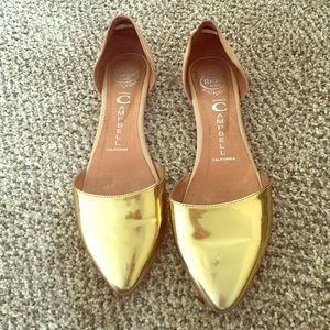 Nude and gold d'orsay flats