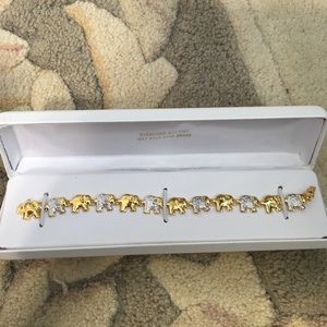 18k Gold Elephant Bracelet