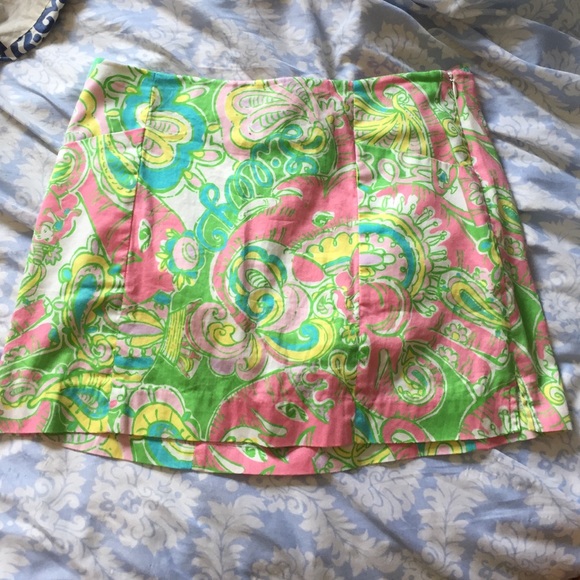 Lilly Pulitzer skirt