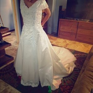 Ivory Michelangelo wedding dress