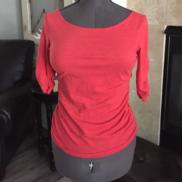 Coral tee - Picture 1 of 4