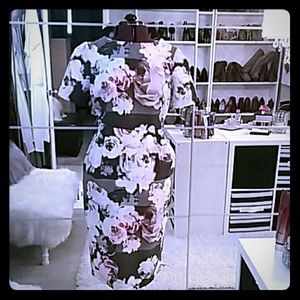 Dress- midi 3/4 sleeve