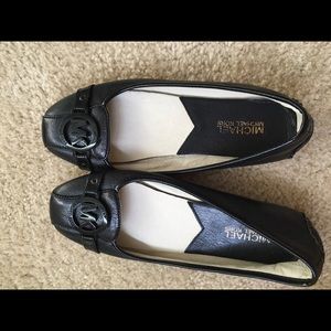 Michael Kors size 7.5