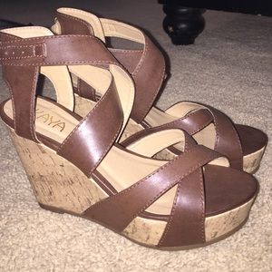 Dark brown wedges
