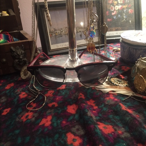 Ray-Ban Clubmaster Sunglasses (Limited Edition) - Picture 2 of 4