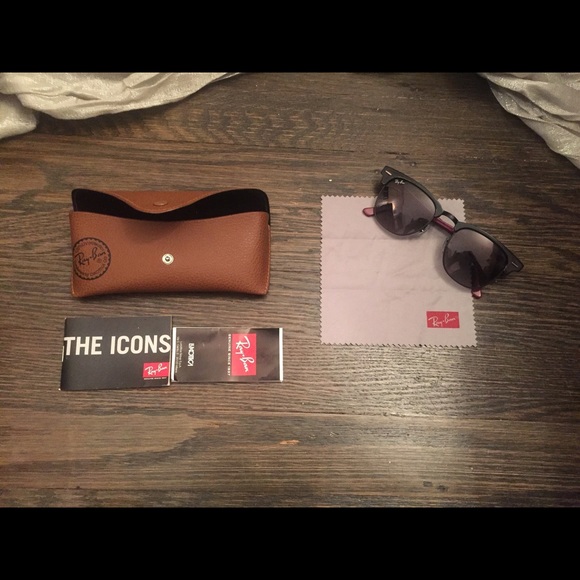 Ray-Ban Clubmaster Sunglasses (Limited Edition) - Picture 4 of 4