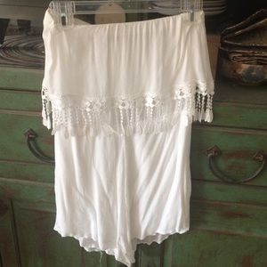 White jumper