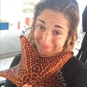Meet your Posher, Oriana