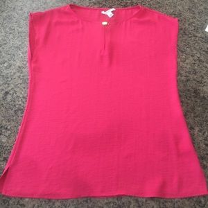 Lose fitting red top