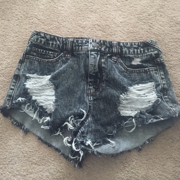 High waisted distressed shorts