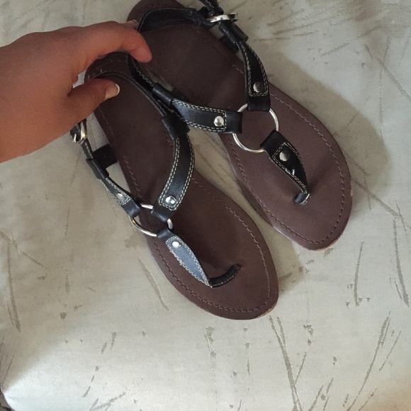 Good condition GAP sandals - Picture 1 of 4