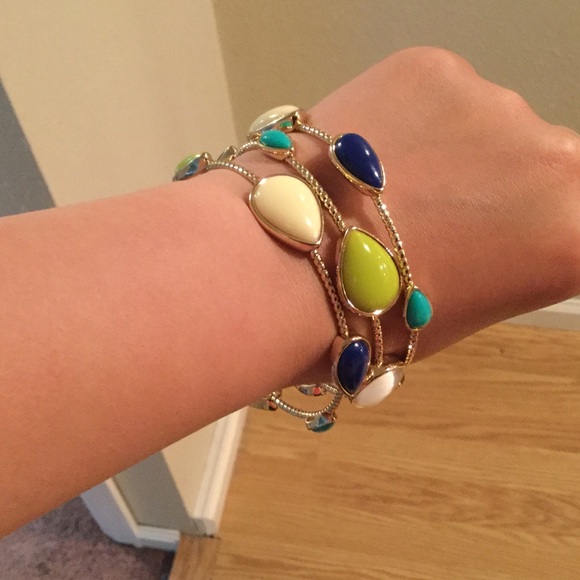 Bracelets - Picture 3 of 4