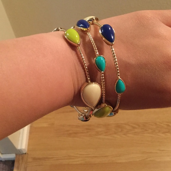 Bracelets - Picture 4 of 4