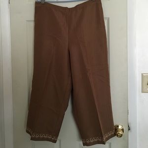 Brown loose pants