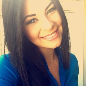 Meet your Posher, Natalie