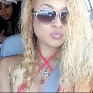 Meet your Posher, Skye