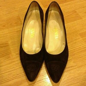 Authentic Chanel pumps