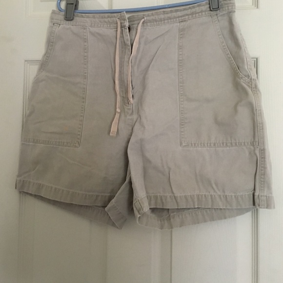 Shorts - Picture 1 of 3