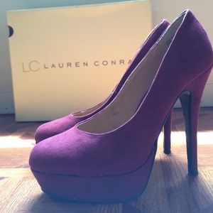 Lauren Conrad Johanna Berry platform heels!