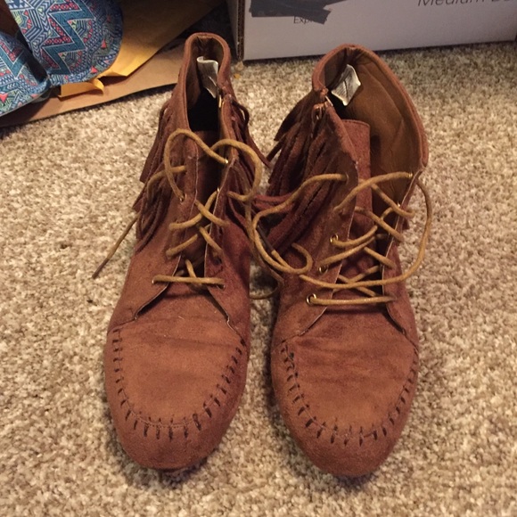 Moccasin booties