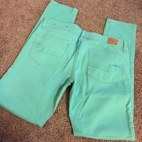 American Eagle Skinny Jeans - Picture 2 of 3