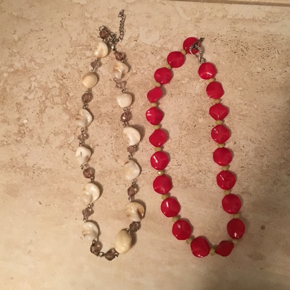 Red necklace and white necklace